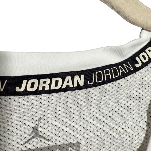 Jordan Sleeveless Logo Training Dri-Fit Fitted Shirt Men's XXL White Summer - Picture 3 of 7